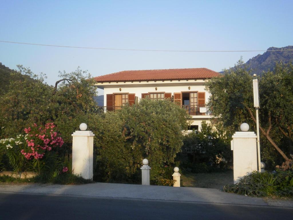 Villa Thomi Skala Rachoni  Zewnętrze zdjęcie